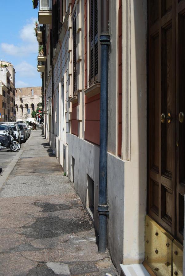 Nuances The Colosseum Apartment Rome Exterior photo