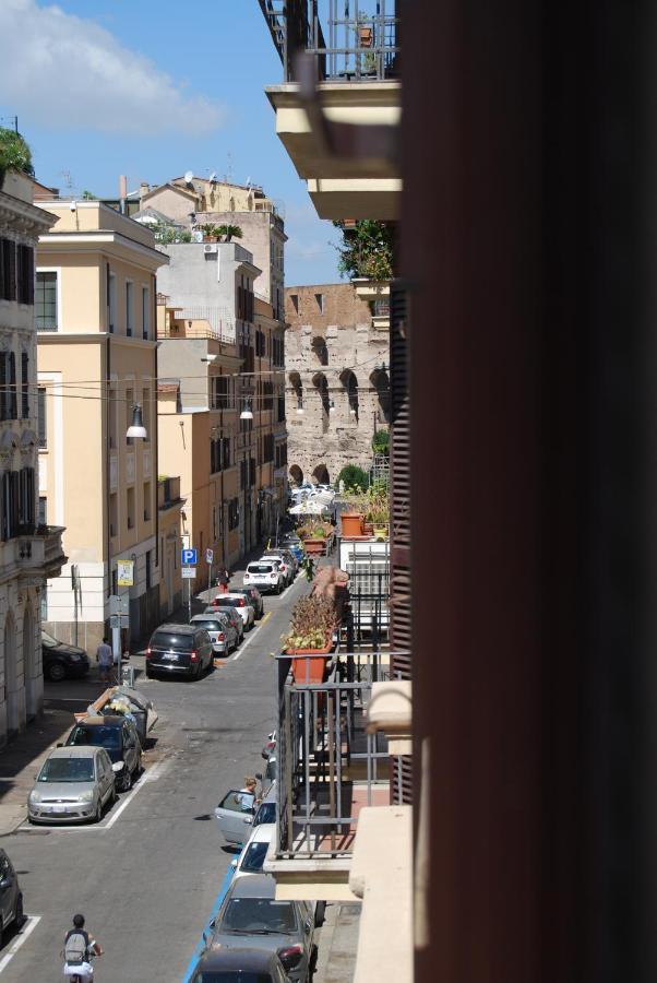Nuances The Colosseum Apartment Rome Exterior photo